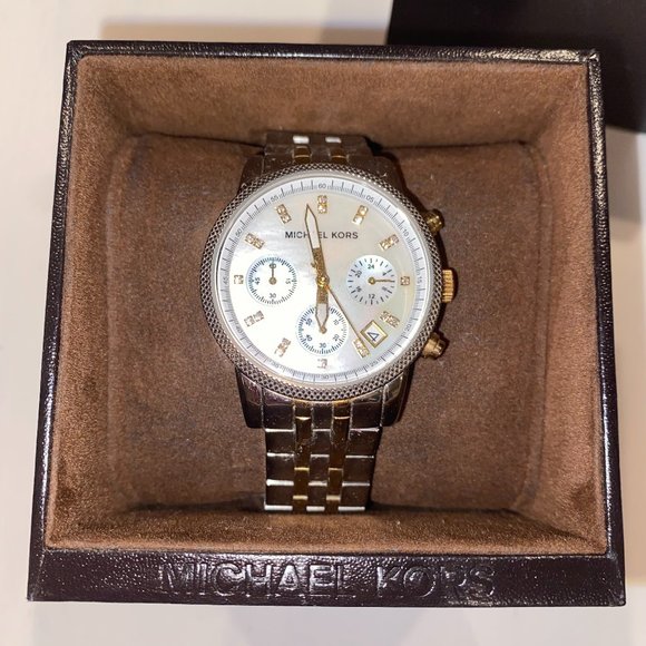 Michael Kors Women's Watch - Silver and Gold